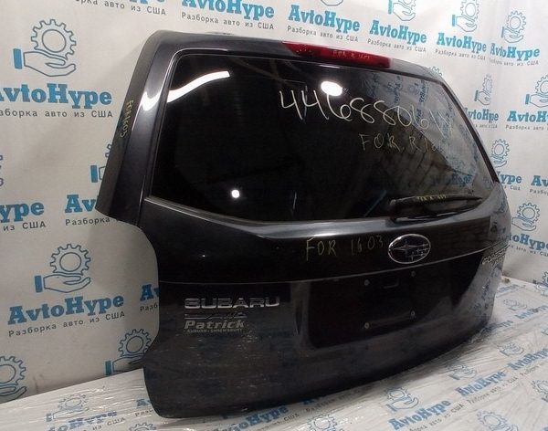 Молдинг двери багажника Subaru Forester 14-18 SJ 91111SG000