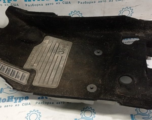 Покрытие пола Jeep Renegade 15-