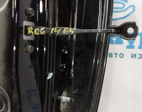 Ограничитель двери перед лев Nissan Rogue 14- 80430-4CL0A