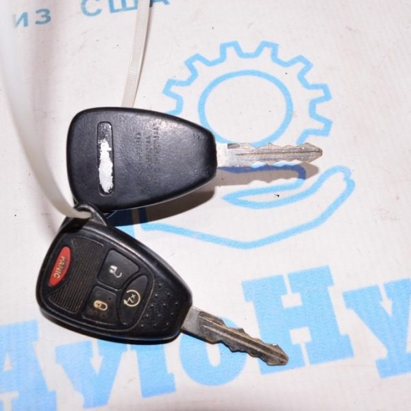 Ключ Jeep Compass 4 кнопки 11-16 (02) 68000603AD