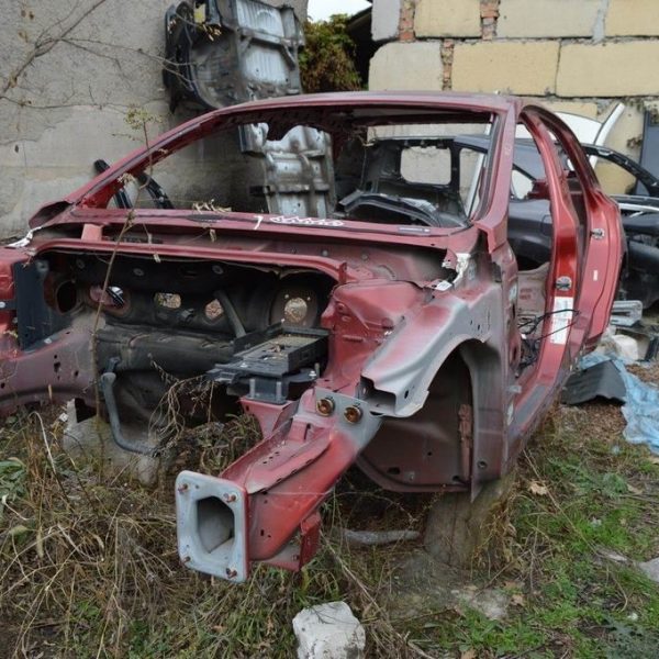 Четверть передняя левая Lincoln MKZ 13- красная (01) GG9Z-16055-A