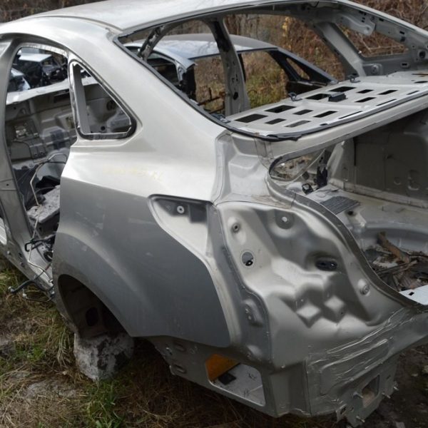 Четверть крыло задняя левая Ford Focus mk3 11-18 4d (03) CM5Z-5427841-A