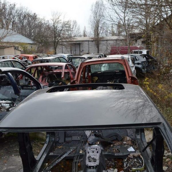 Крыша (металл) Lincoln MKZ 13- под люк черный цвет UH (03) DP5Z-7450202-A