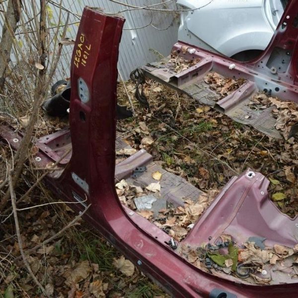 Стойка кузовная центральная левая Subaru Legacy 15-19 (01) красная 51429AL03A9P