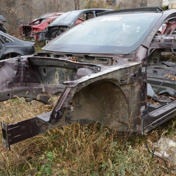 Четверть передняя левая Kia Optima 11-15 (01) бордовая 645022T052