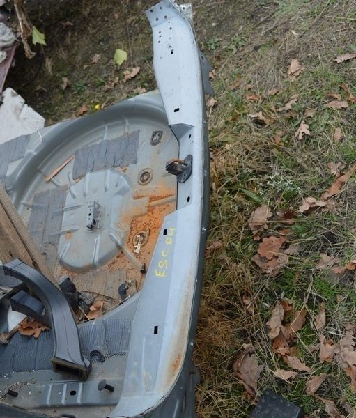 Задняя панель Ford Escape MK3 13- (04) графит AM5Z-5840320-B