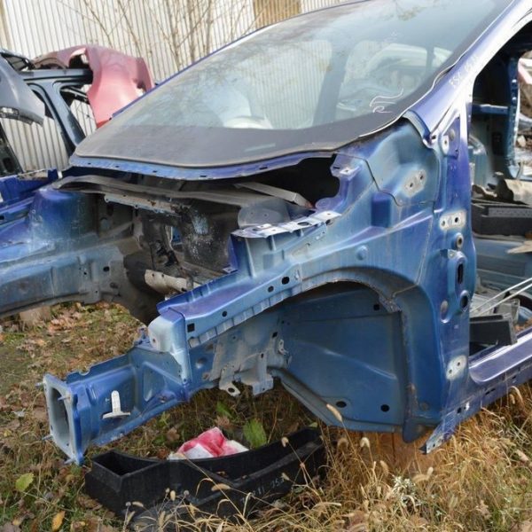 Четверть передняя левая Ford Escape MK3 13-16 дорест синий цвет J4(05) CV6Z-16055-B