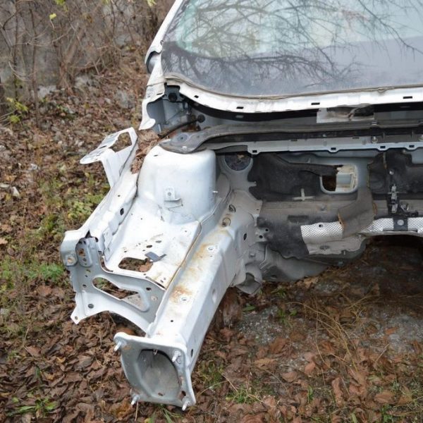 Четверть передняя правая Ford Escape MK3 13-16 дорест белый цвет UZ(06) CV6Z-16054-B