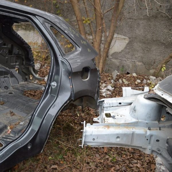 Четверть крыло задняя левая Ford Edge 16- графит J7 (03) шпакло FT4Z-5827841-A
