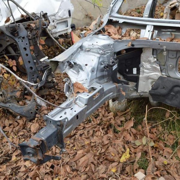 Четверть передняя правая VW Jetta 19- серая согнут ланжерон (01) 5Q0805115E