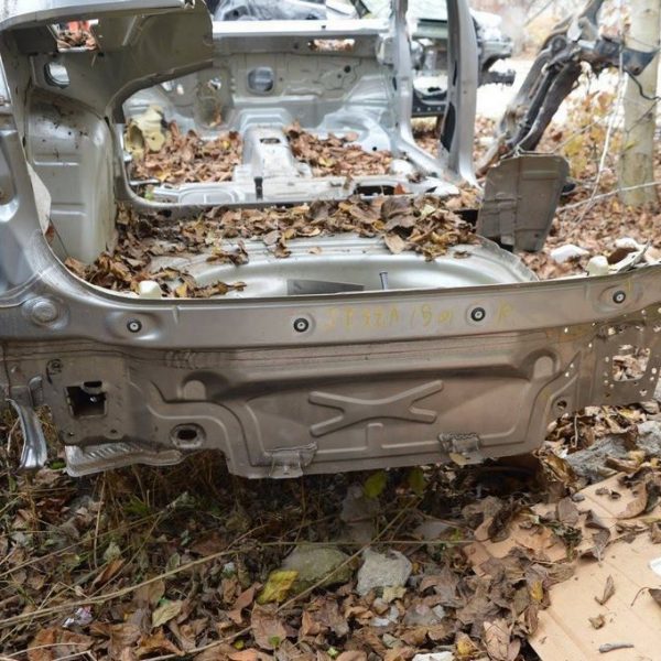 Задняя панель VW Jetta 19- (01) 17A813301