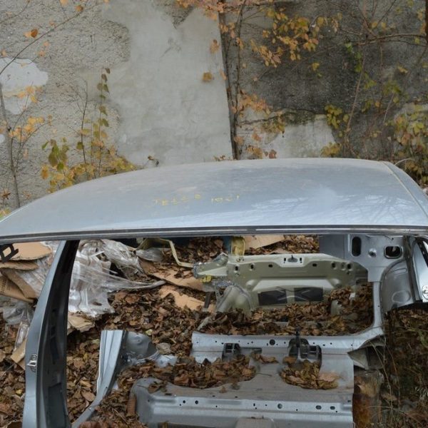 Крыша (металл) VW Jetta 19- без люка (01) серебро 17A817111