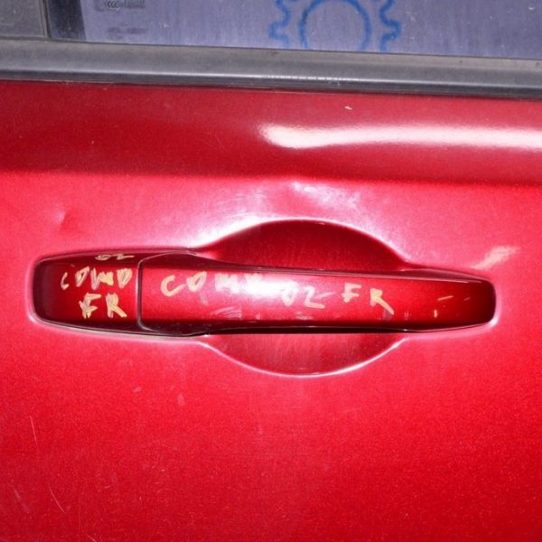 Ручка двери внешняя перед прав Jeep Compass 11-16 с заглушкой 5074194AG