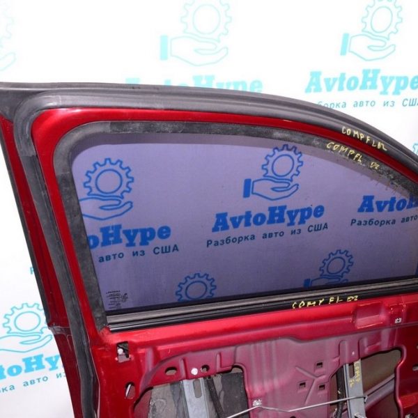 Уплотнитель стекла перед лев Jeep Compass 11-16 5074657AF