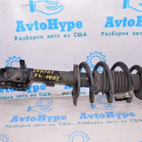 Стойка амортизатора в сборе перед лев Jeep Compass 11-16 (02) P05168219AB