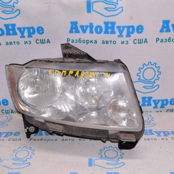 Фара передняя правая Jeep Compass 11-14 дорест светлая (02) под полировку 68088868AC