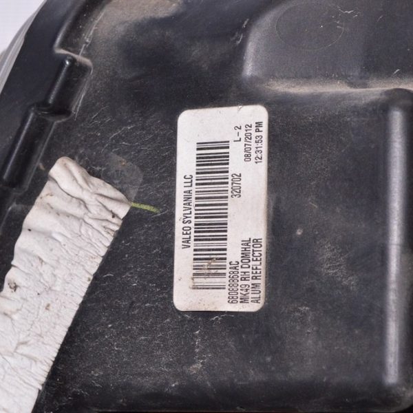 Подкрылок передний правый Jeep Compass 11-16 5182554AA