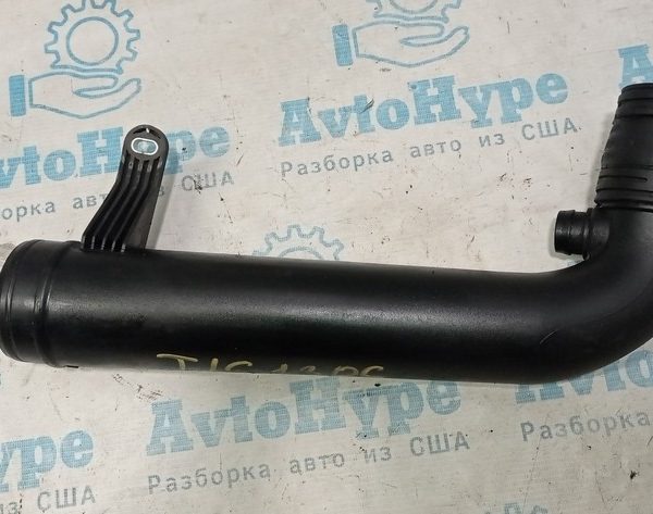 Воздуховод на турбину VW Tiguan 09-17 1K0129654BE