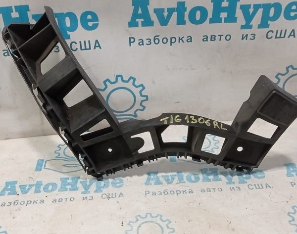 Крепление заднего бампера левое VW Tiguan 12-17 рест (06) небольшой деф. 5N0807393E