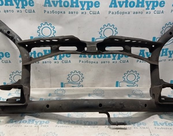 Подрамник задний VW Tiguan 09-17 FWD немного поведен 5N0505315S