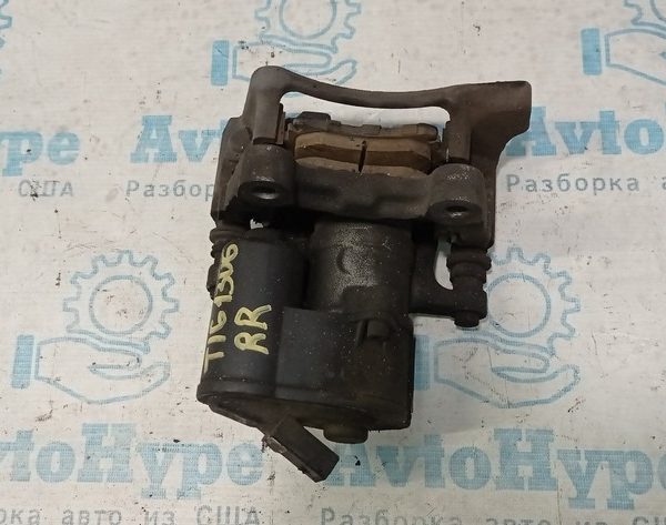 Суппорт зад прав VW Tiguan 09-17 5N0615404