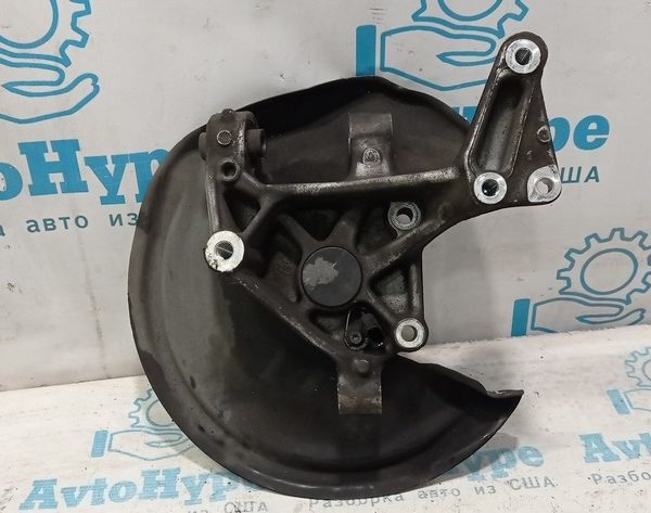 Цапфа перед лев VW Tiguan 09-17 1K0407255AA