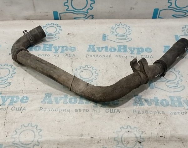 Патрубок охлаждения 1 VW Tiguan 09-17
