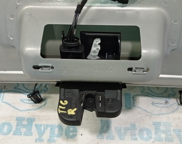 Замок двери багажника VW Tiguan 09-17 5M0827505H9B9