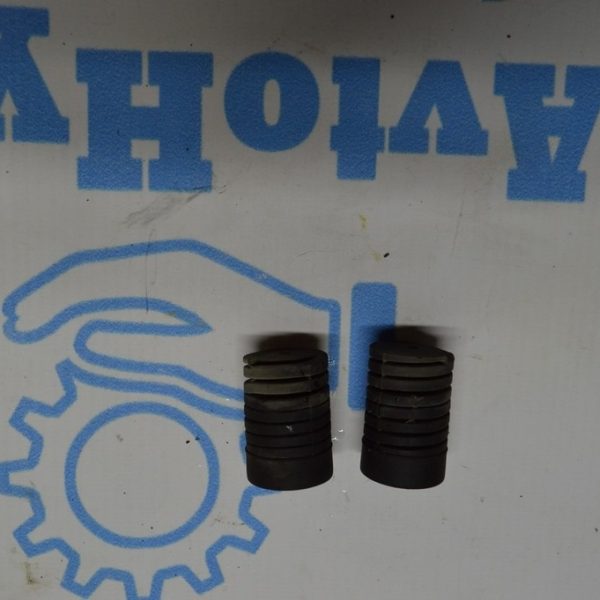 Отбойники капота Subaru Forester 14-18 SJ 57254AA011