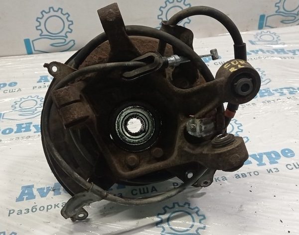 Трос стояночного тормоза прав Subaru Forester 14-18 SJ 26051SG000