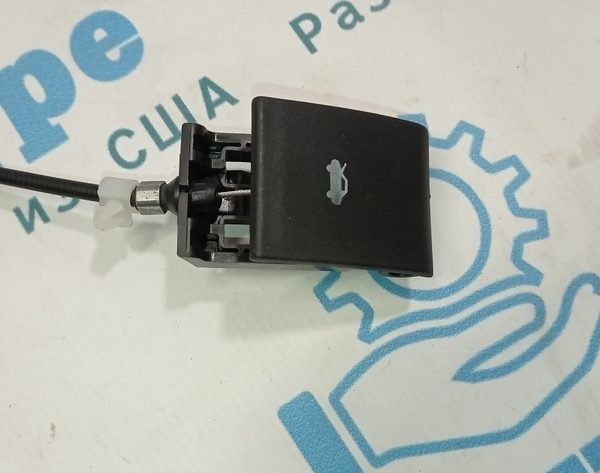 Ручка открытия капота из салона Jeep Renegade 15- с тросиком 68085761AB