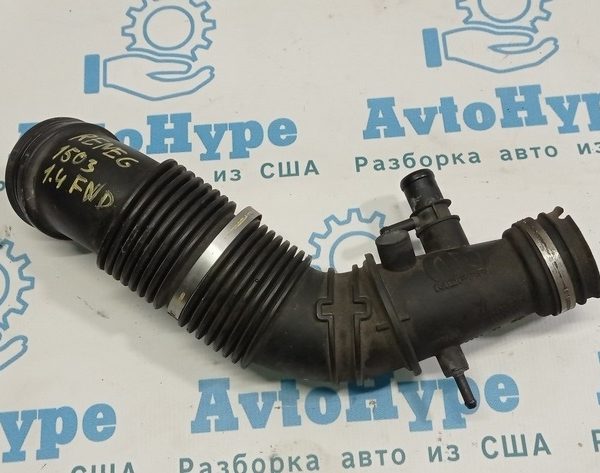 Нижний воздуховод Jeep Renegade 15- 1.4 68256372AA