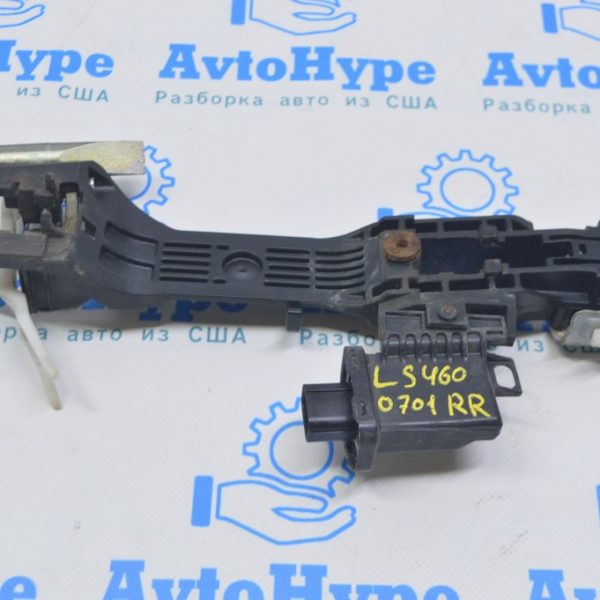 Механизм ручки двери зад прав Lexus LS460 LS600h 07-12 69203-50040