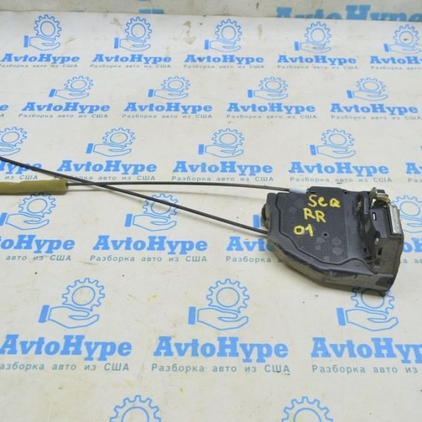 Замок двери зад лев Toyota Sequoia 2008-2022 690600c030