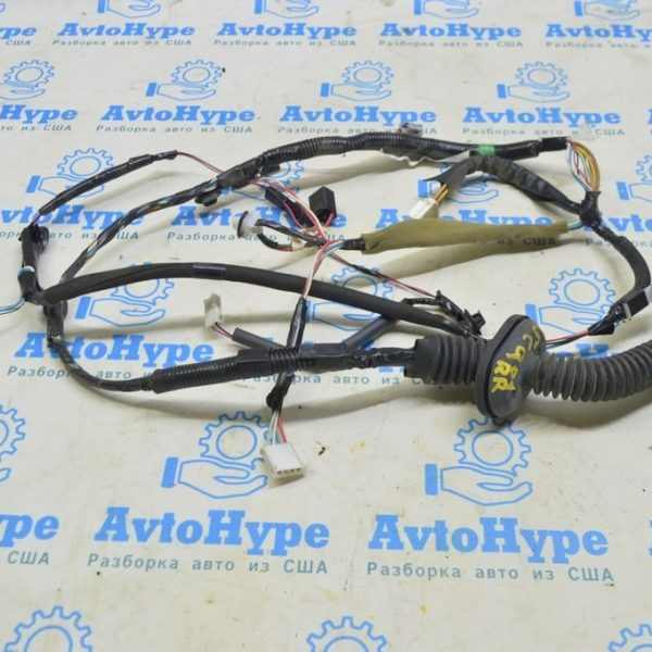 Проводка двери зад прав Toyota Sequoia 2008-2022
