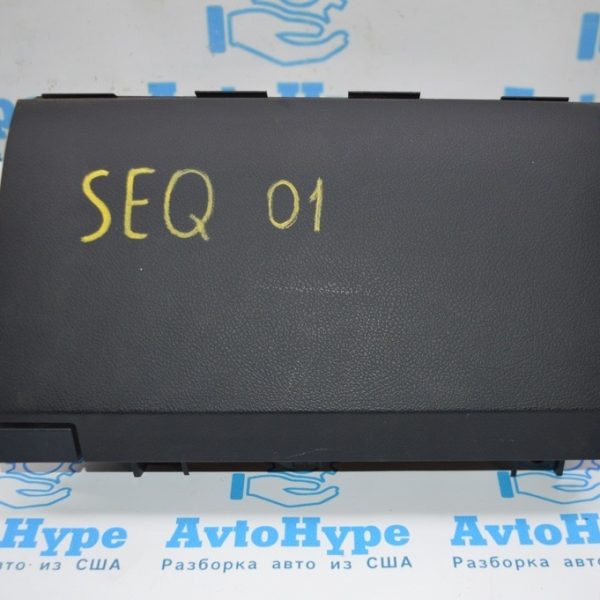 Перчаточный ящик, бардачок верхний Toyota Sequoia 2008-2022 550420c010c0