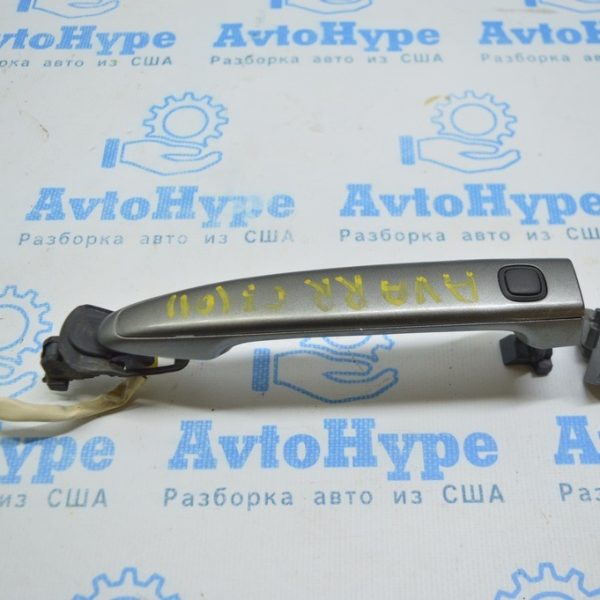 Заглушка внешней ручки зад прав Toyota Avalon 05-12 69227-0E020-A2