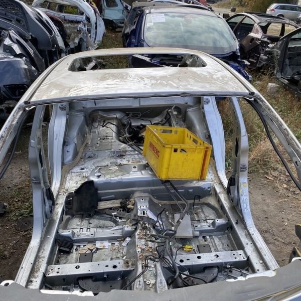 Крыша (металл) Ford Fiesta 11-19 под люк серебро цвет ux (03)