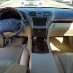 Lexus LS600h (02)