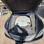 Lexus LS600h (02)