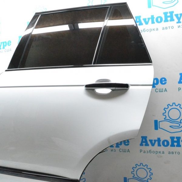 Стекло двери зад лев Land Rover Range Rover L405 13-17 (01) LR052678