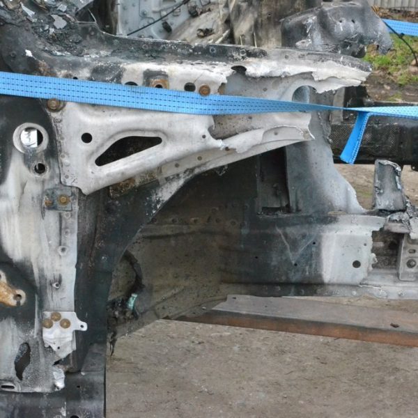 Четверть передняя правая Land Rover Range Rover L405 13-17 (01) горелая, дефект только стойка LR036509
