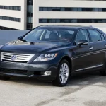 Lexus LS600h (02)