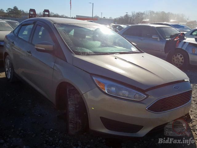Ford Focus Se 2015 Gold 2.0L — 2015 г., золотистый цвет, разобран на запчасти
