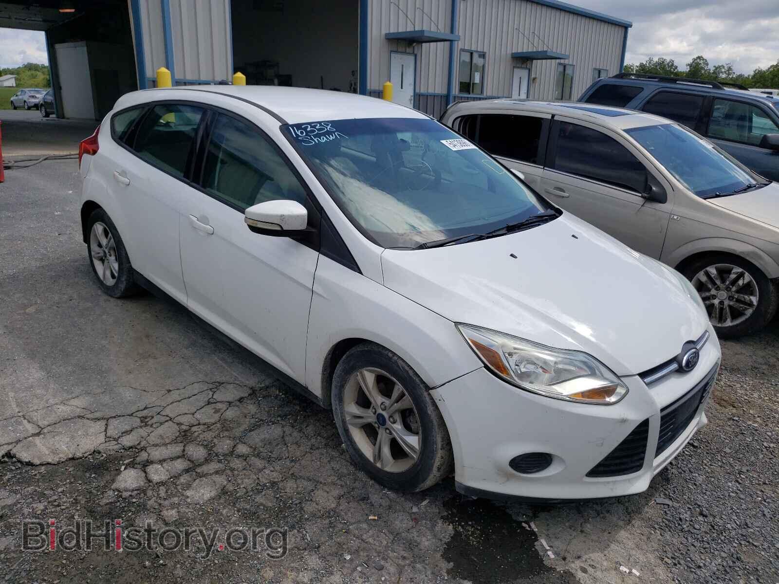Ford Focus Se 2014 White 2.0L — 2014 г., белый цвет, разобран на запчасти
