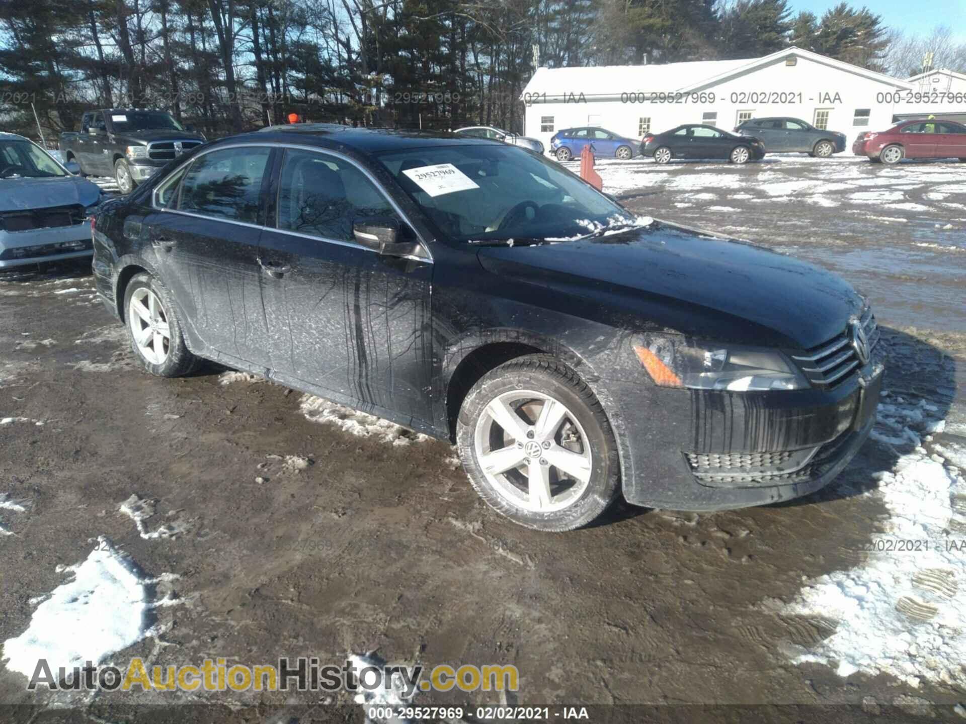 Volkswagen Passat Se 2014 Black 1.8L — 2014 г., чёрный цвет, разобран на запчасти