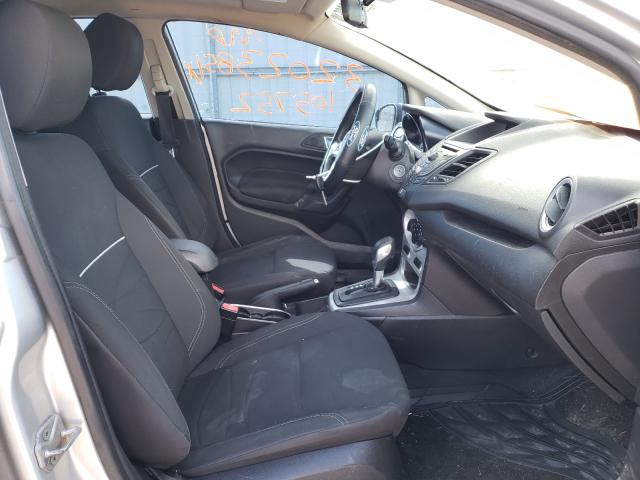 Ford Fiesta Se 2014 Silver 1.6L — 2014 г., серебристый цвет, разобран на запчасти