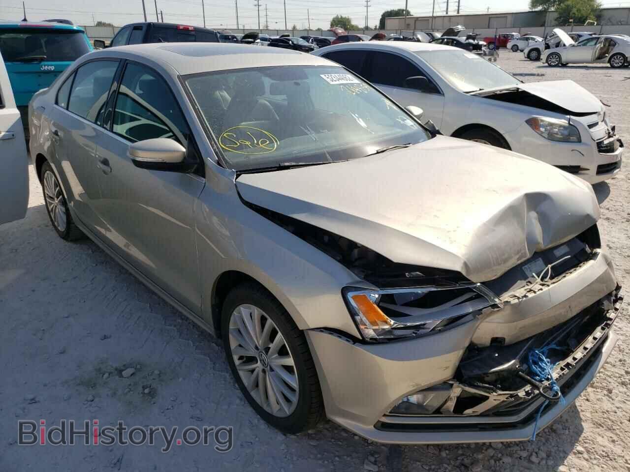 Volkswagen Jetta Se 2015 Tan 1.8L 4 vin: 3VWD07AJ5FM266859 — 2015 г., песочный цвет, разобран на запчасти