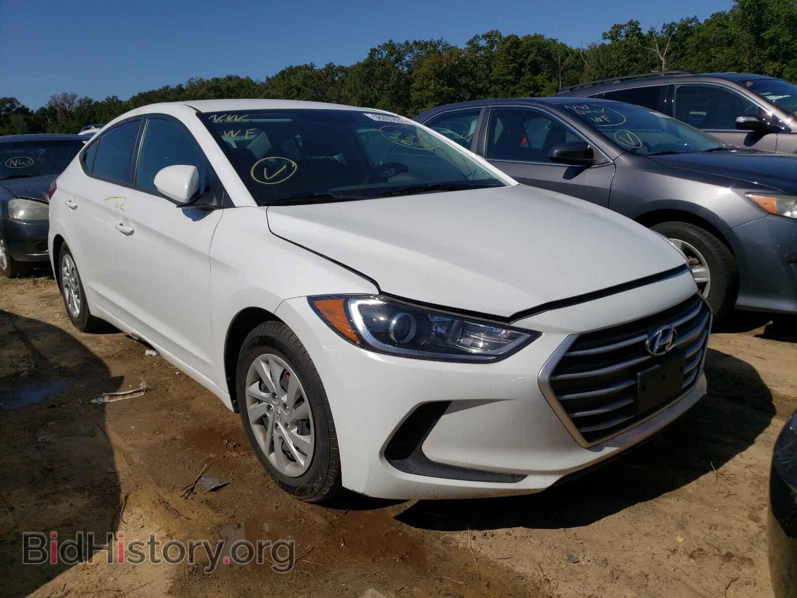 Hyundai Elantra Se 2018 — 2018 г., белый цвет, разобран на запчасти