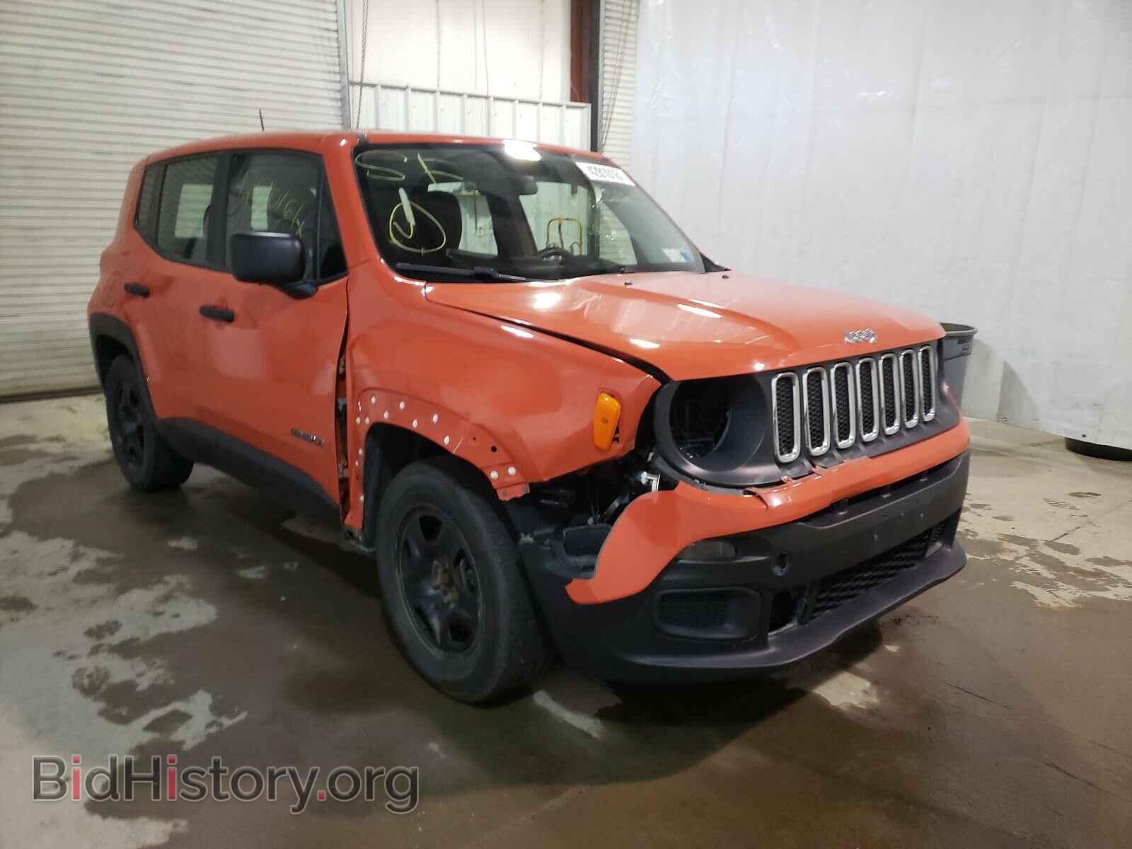Jeep Renegade Sport 2015 Orange 1.4L — 2015 г., оранжевый цвет, разобран на запчасти